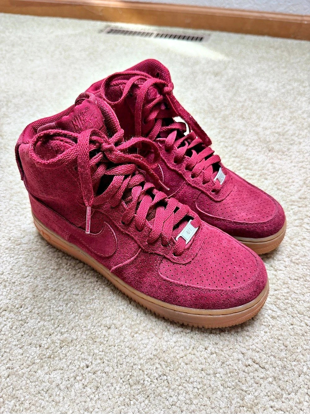 Nike Air Force 1 High Premium 'Team Red'
